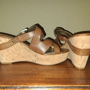 GUESS Wedges